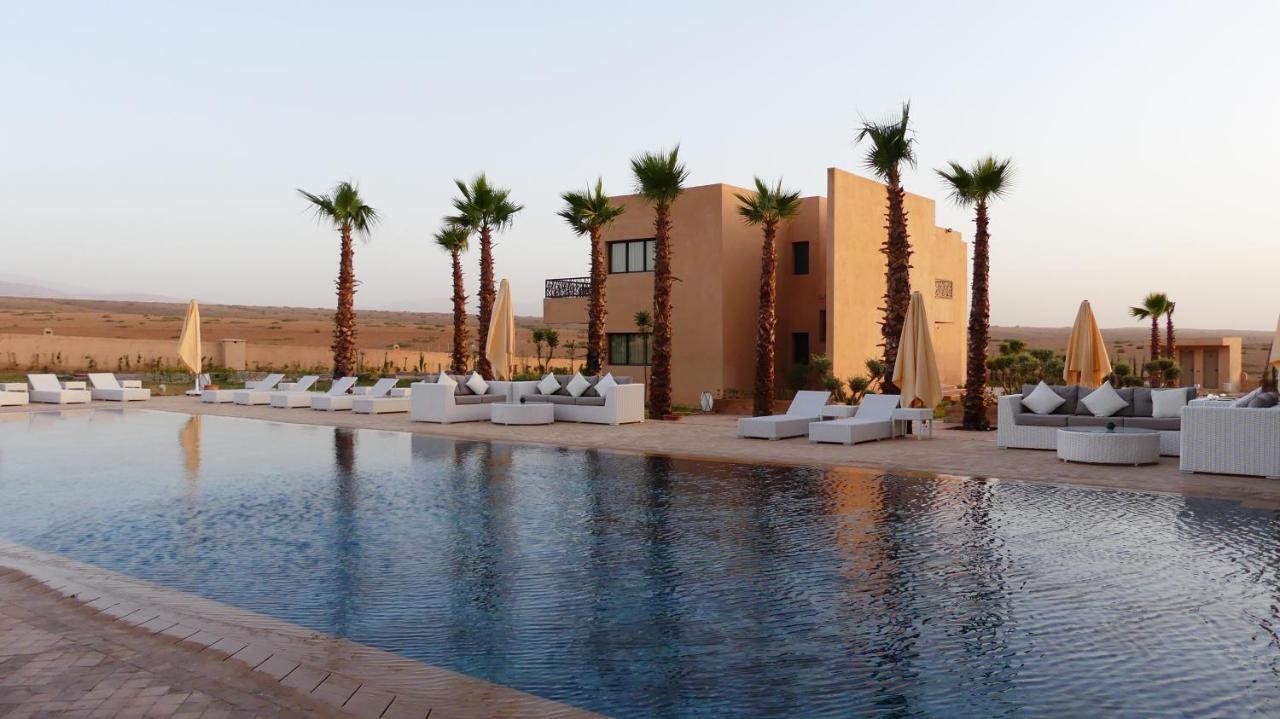 Sumahan Suites & Spa Tazrou ภายนอก รูปภาพ
