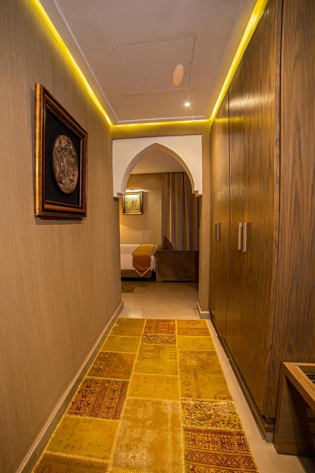 Sumahan Suites & Spa Tazrou ภายนอก รูปภาพ